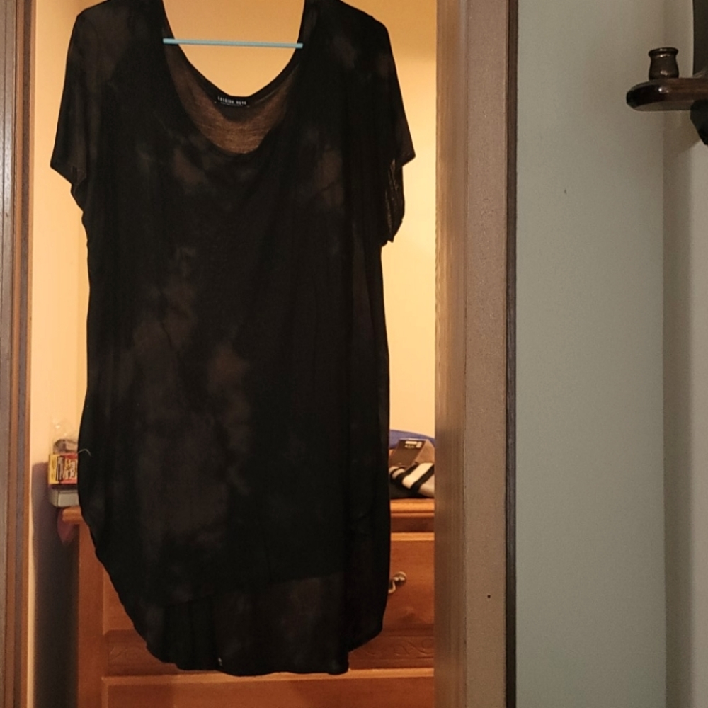 Womens high low top.
